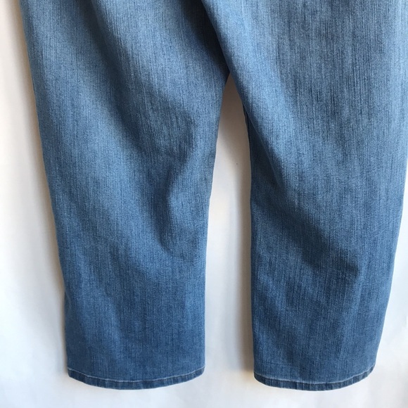Chadwicks of Boston blue high-rise pull-on crop jeans, 16T - Picture 8 of 10